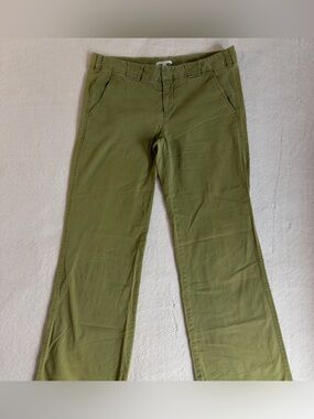 Vince Olive Green Stretch Chino Pants Size 10 Straight Leg ITEM2665